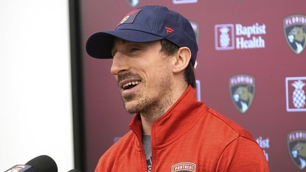 Brad Marchand vaihdettiin Boston Bruinsista Florida Panthersiin